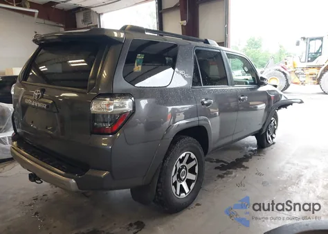 2019 Toyota 4Runner Trd Off Road Premium из США, поврежденный, VIN JTEBU5JR5K5642173